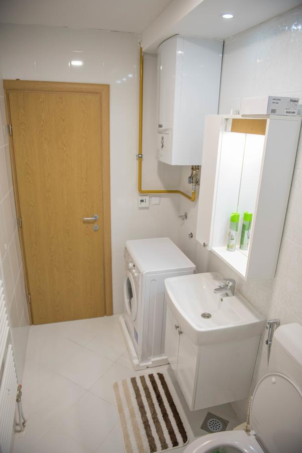 Leader Apartment Сараево Экстерьер фото
